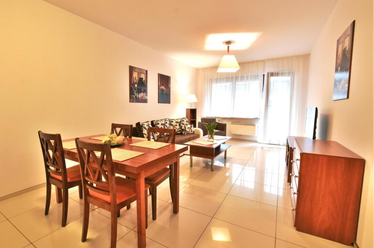 Apartamenty Promenada-Arka Kołobrzeg Esterno foto